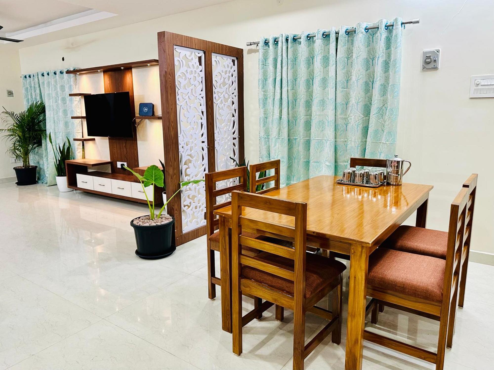 Truelife - 3Bhk Ac Apartments For Large Family - Best Location - Direct Flyover To Alipiri Gate - Walk To Ps4 Veg Restaurant - Modular Kitchen - Super Fast Wifi - Android Tv - 250 Jio Channels - Easy Access To All Temples - Top Service With Lots Of L Tirupati Exterior photo