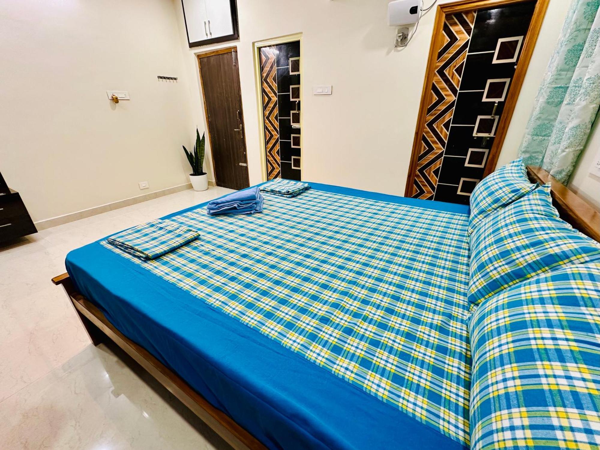 Truelife - 3Bhk Ac Apartments For Large Family - Best Location - Direct Flyover To Alipiri Gate - Walk To Ps4 Veg Restaurant - Modular Kitchen - Super Fast Wifi - Android Tv - 250 Jio Channels - Easy Access To All Temples - Top Service With Lots Of L Tirupati Exterior photo