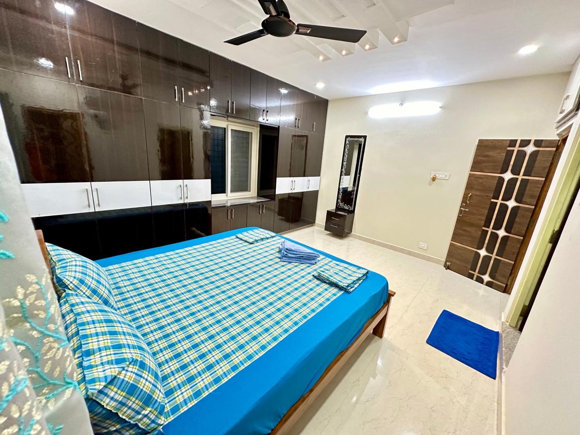 Truelife - 3Bhk Ac Apartments For Large Family - Best Location - Direct Flyover To Alipiri Gate - Walk To Ps4 Veg Restaurant - Modular Kitchen - Super Fast Wifi - Android Tv - 250 Jio Channels - Easy Access To All Temples - Top Service With Lots Of L Tirupati Exterior photo